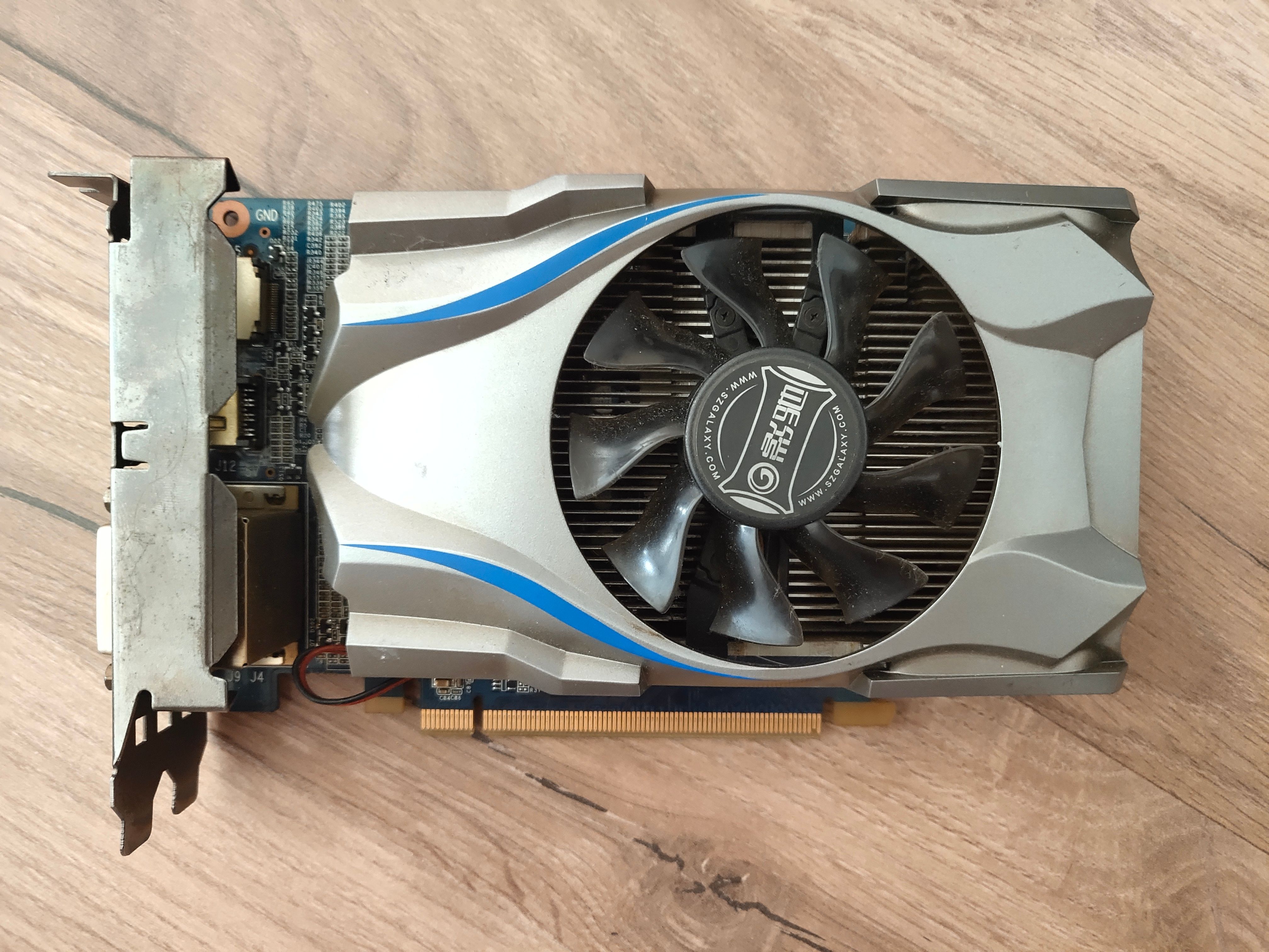 电脑硬件一张亮机卡影驰gtx650ti黑将版一个冷酷至尊80plus战斧3400w