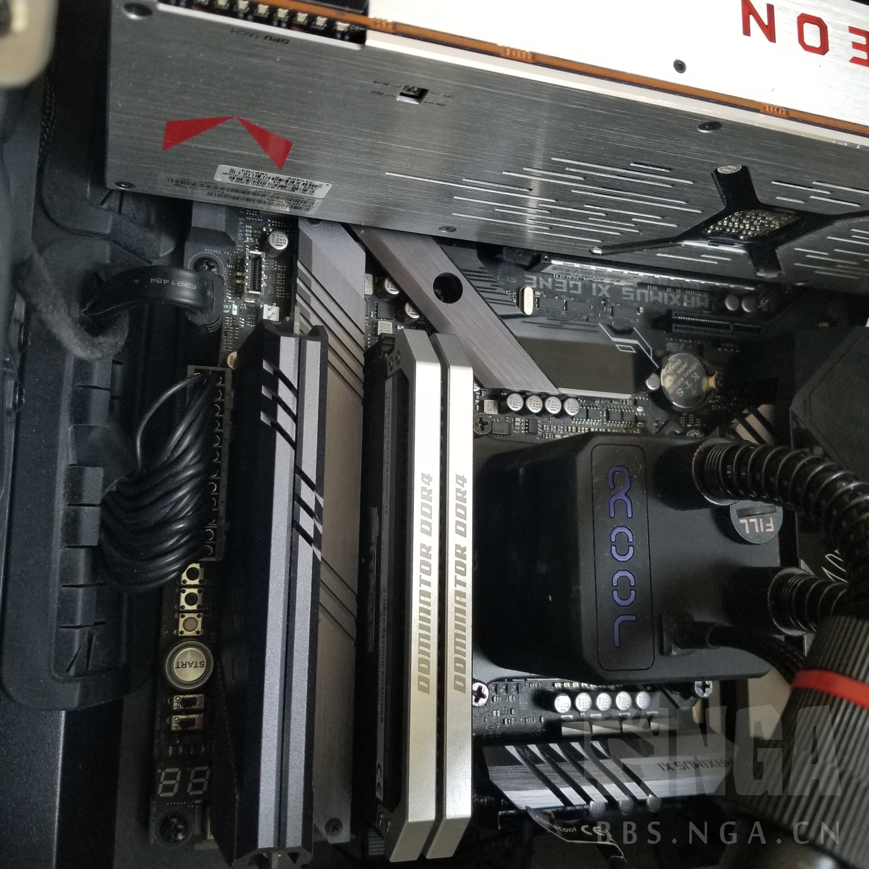 为颜值而搭配,银风vega64绝配铂金统治者