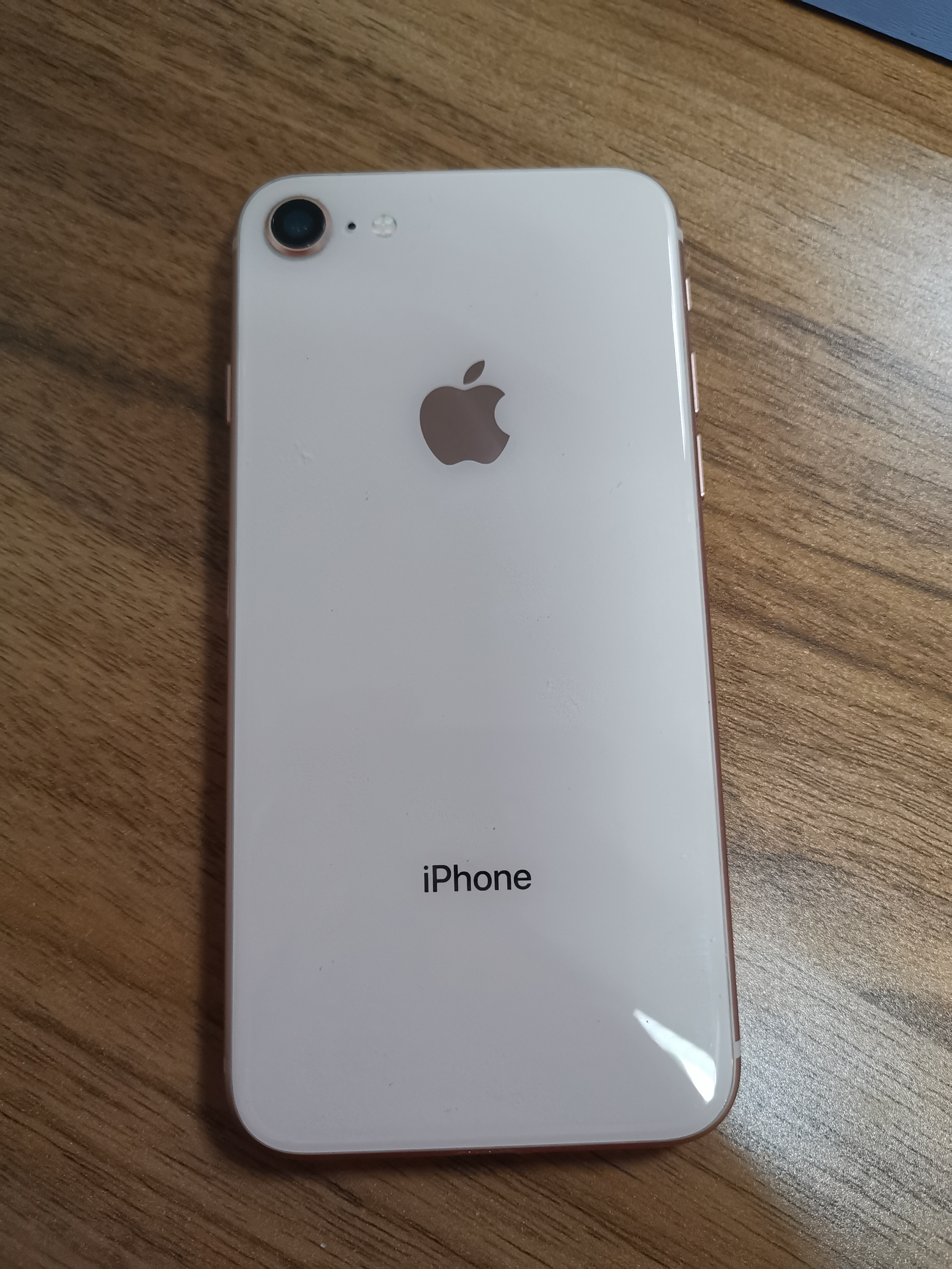 手机平板出苹果iphone8国行金色64g1999元包顺丰