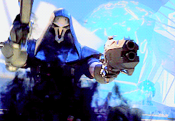 是守望先锋里的 谐星 死神 die!die!die!开了技能之后更像