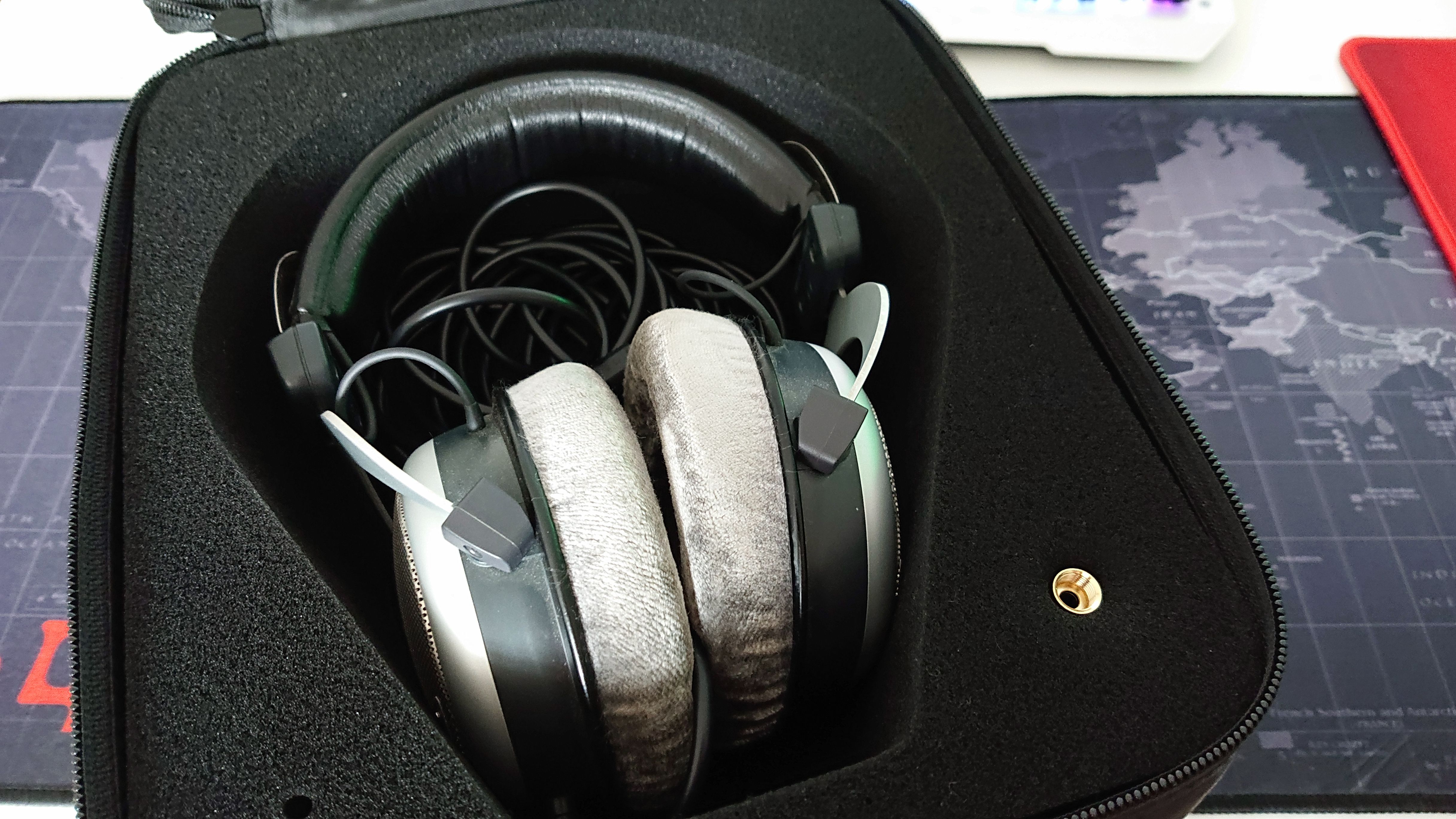 耳机音响拜亚动力beyerdynamicdt880头戴hifi半开放式耳机32欧