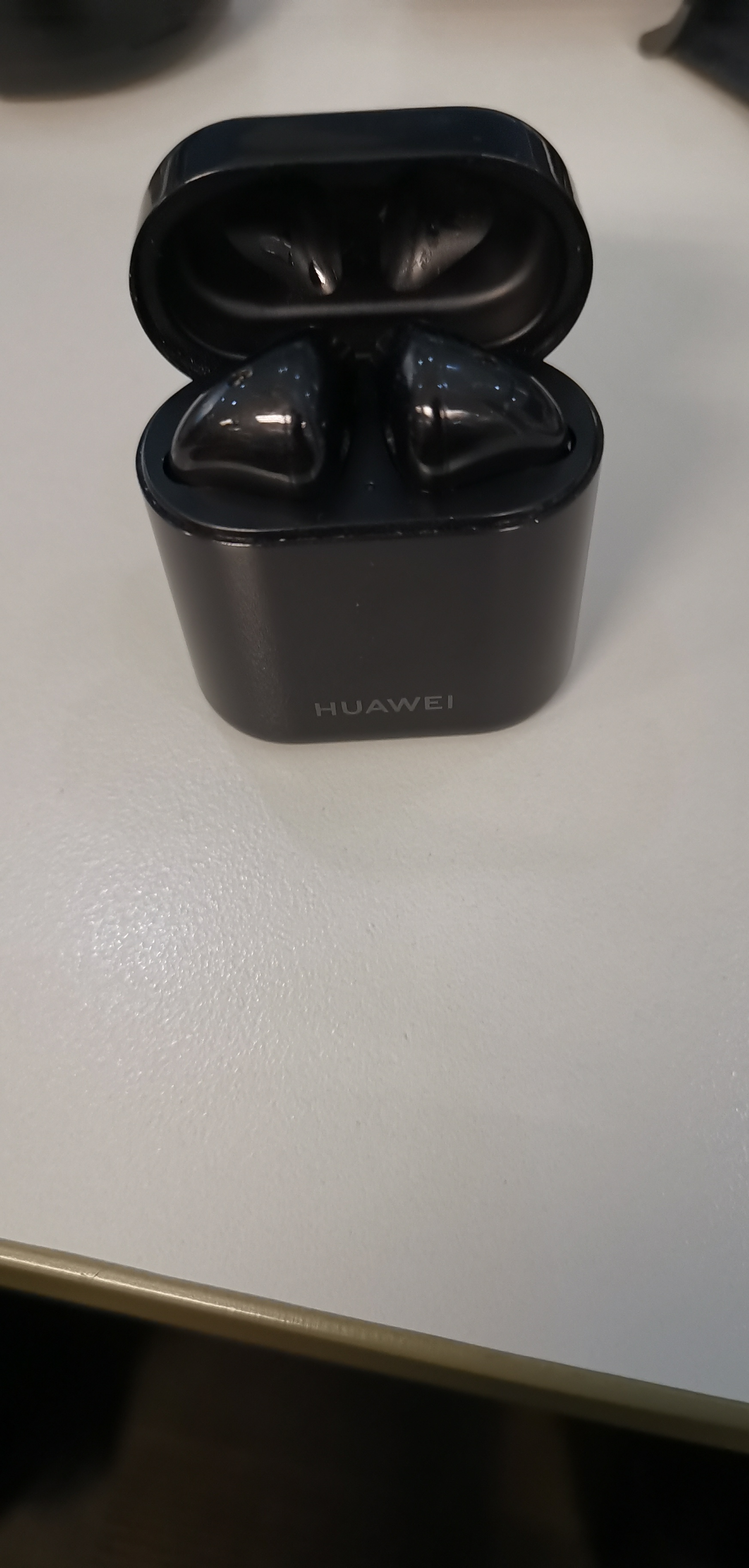 穿戴设备三星gears3华为freebuds2