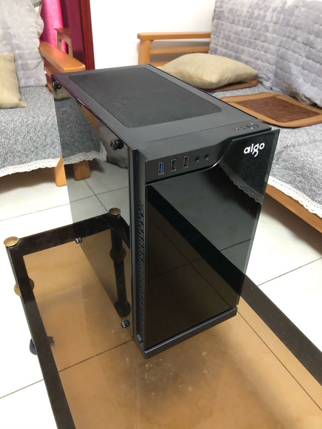 [电脑外设]长沙出个杂牌子松人r240曲面显示器