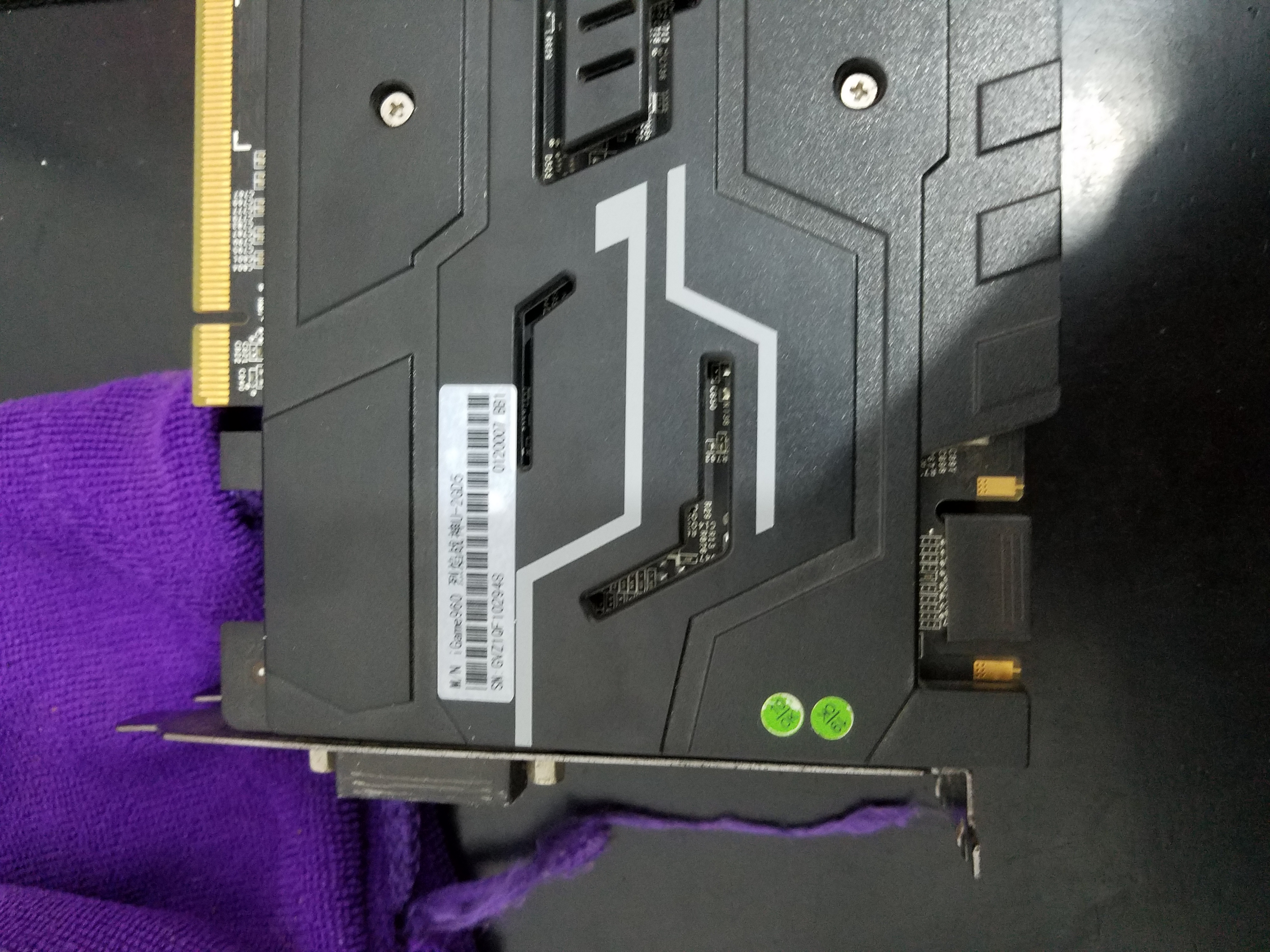 电脑硬件终于轮到我出显卡了七彩虹烈焰战神9602g