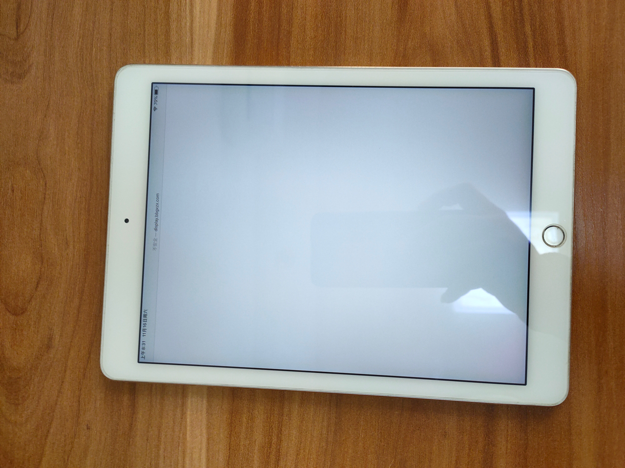 [手机平板]出ipad air2 16g银白色,950元