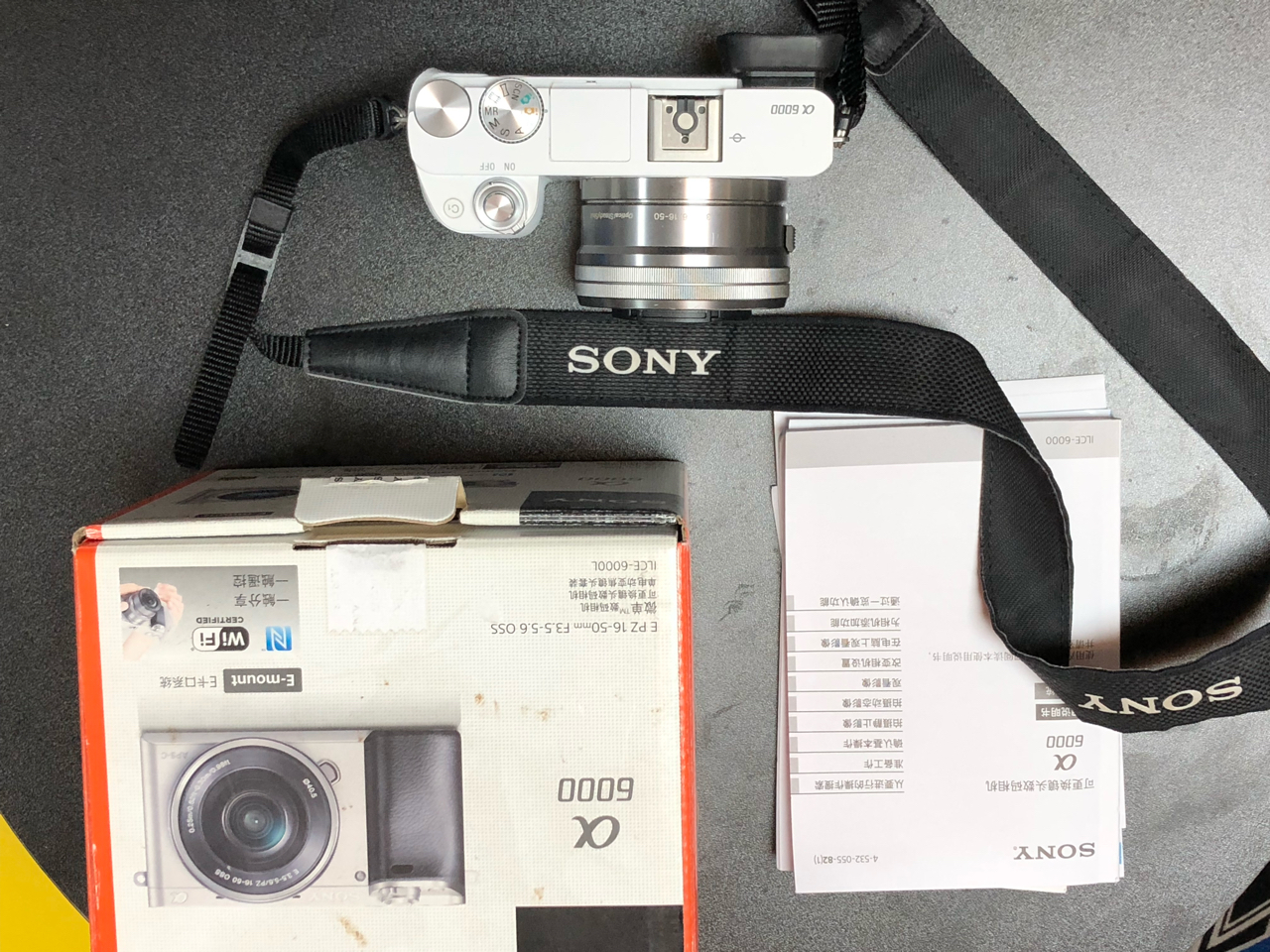 影像设备国行索尼a6000白色套机