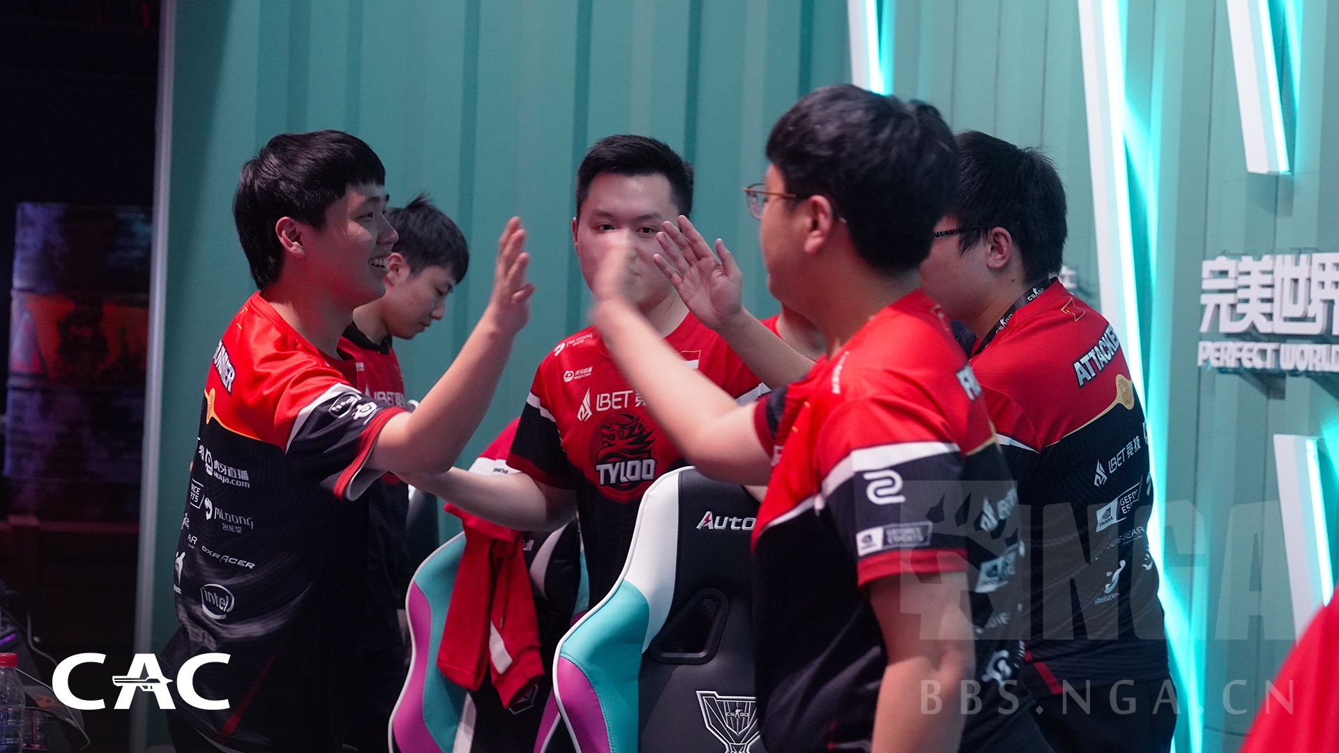 新闻资讯完美盛典这酒为何而敬