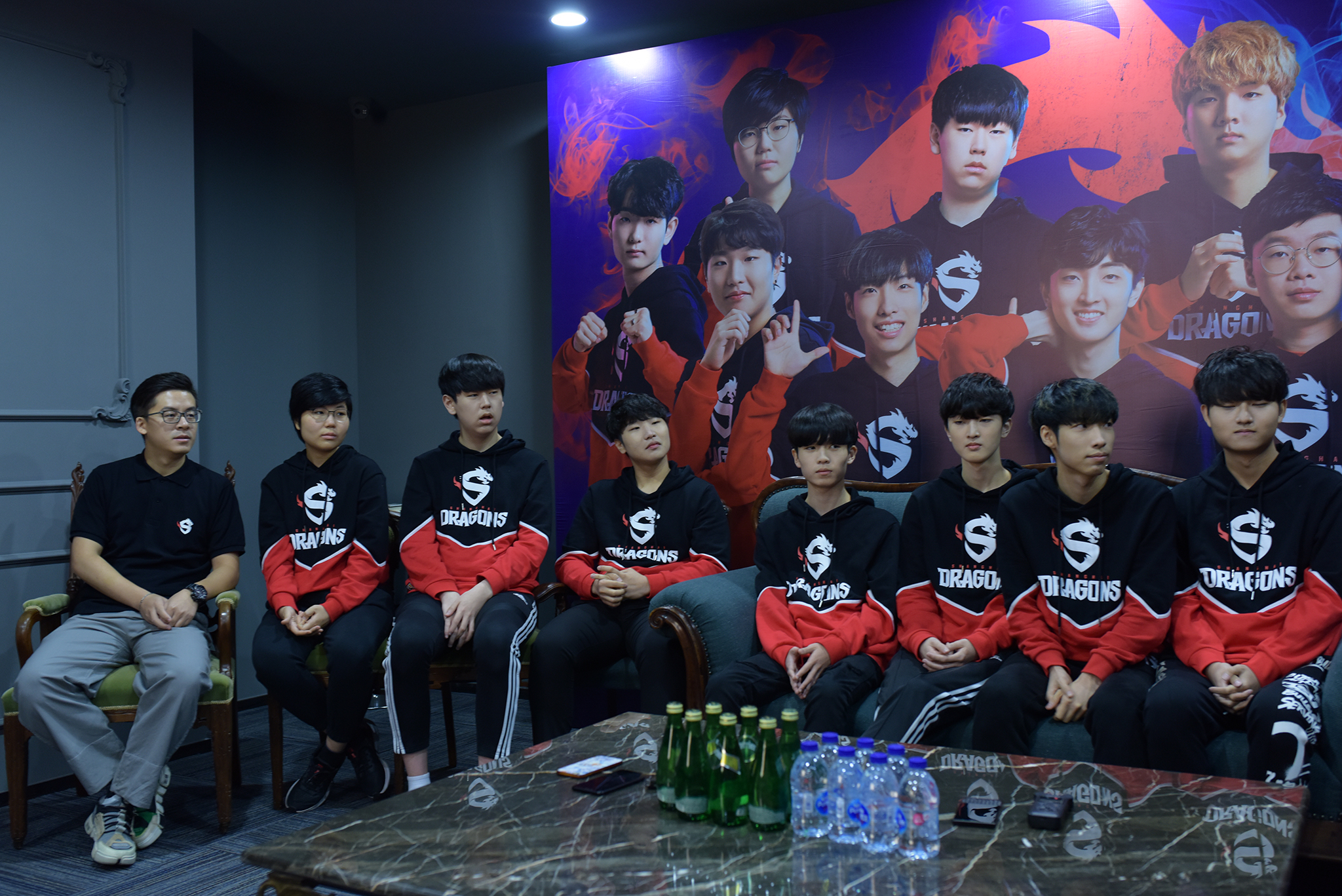 采访龙队见面日群访moon我们会以最好的身体状态去迎接新赛季的赛程