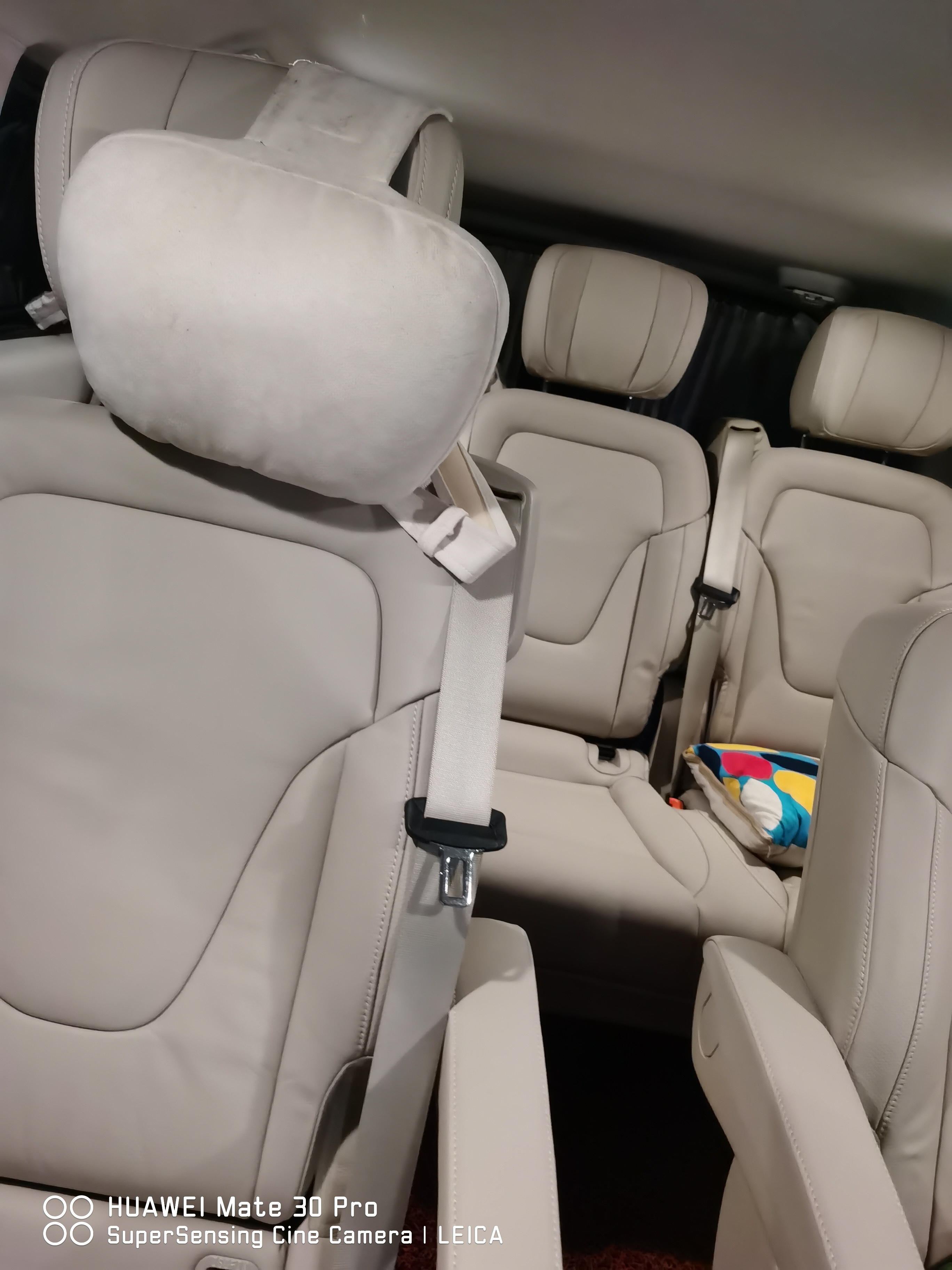 大通g10改奔驰v260座椅