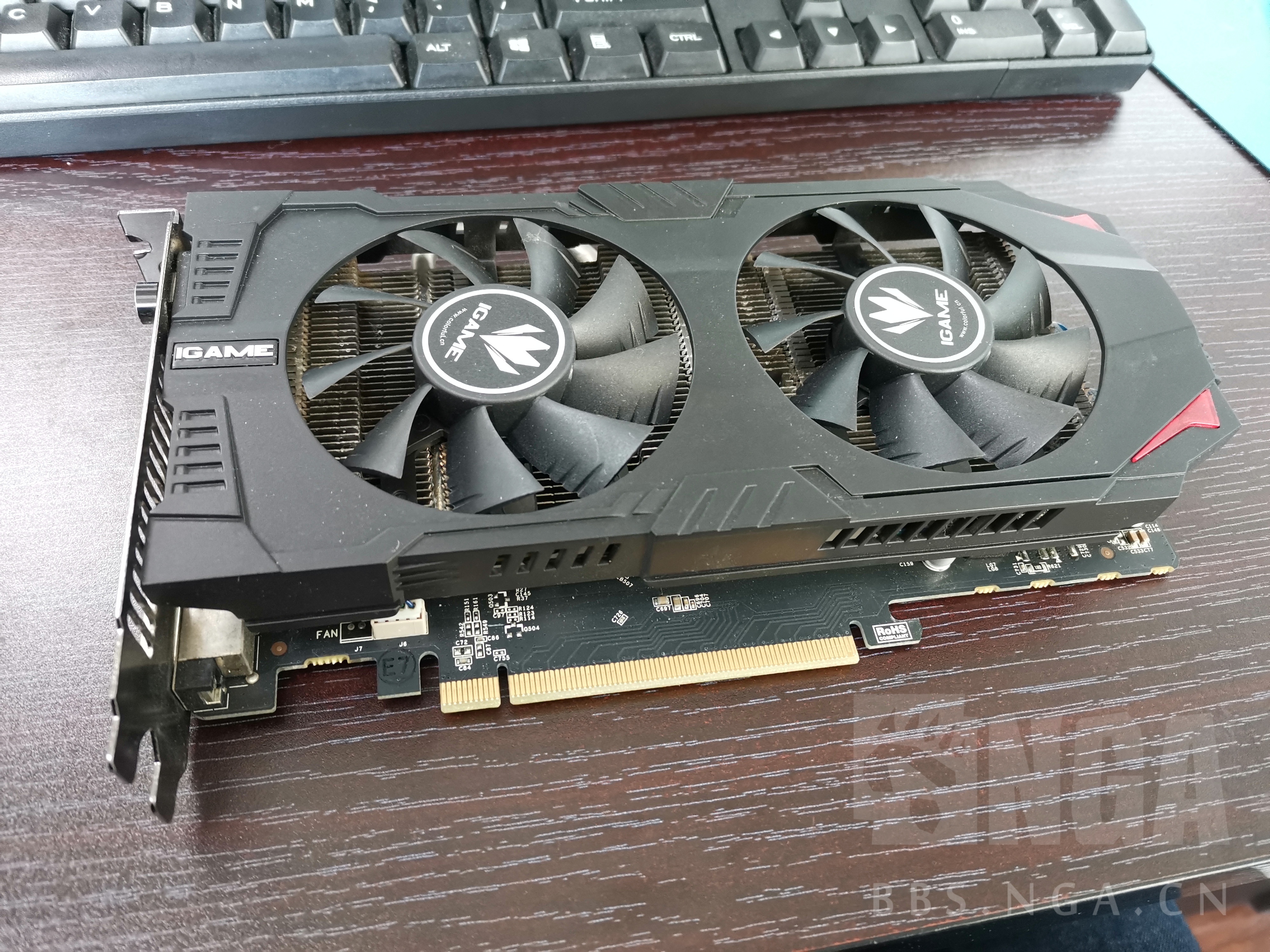 电脑硬件七彩虹750ti6pin供电送双4p转6p线协德ddr316008g2根出