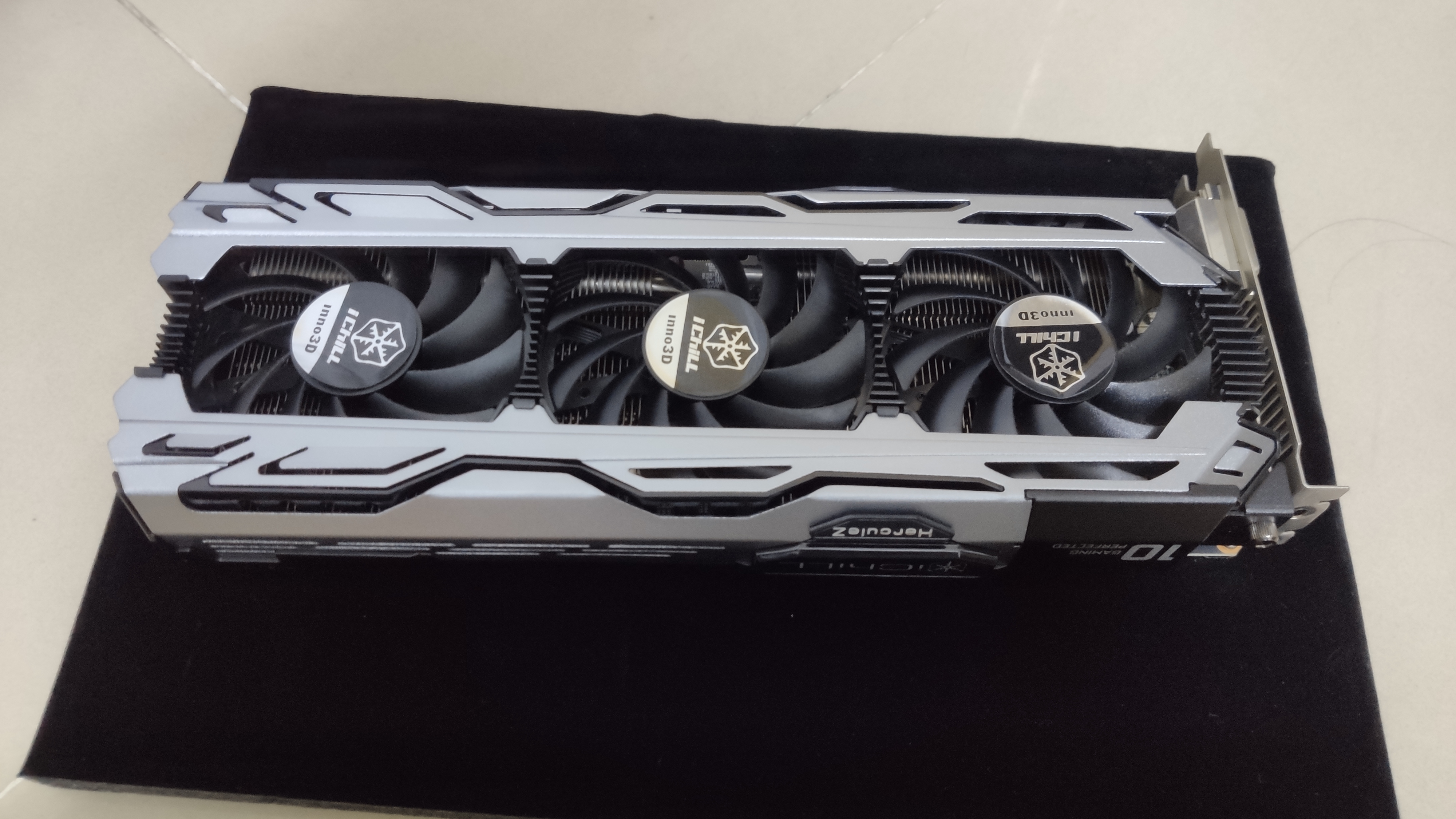 电脑硬件卖一个自用映众冰龙10606g890顺丰到付