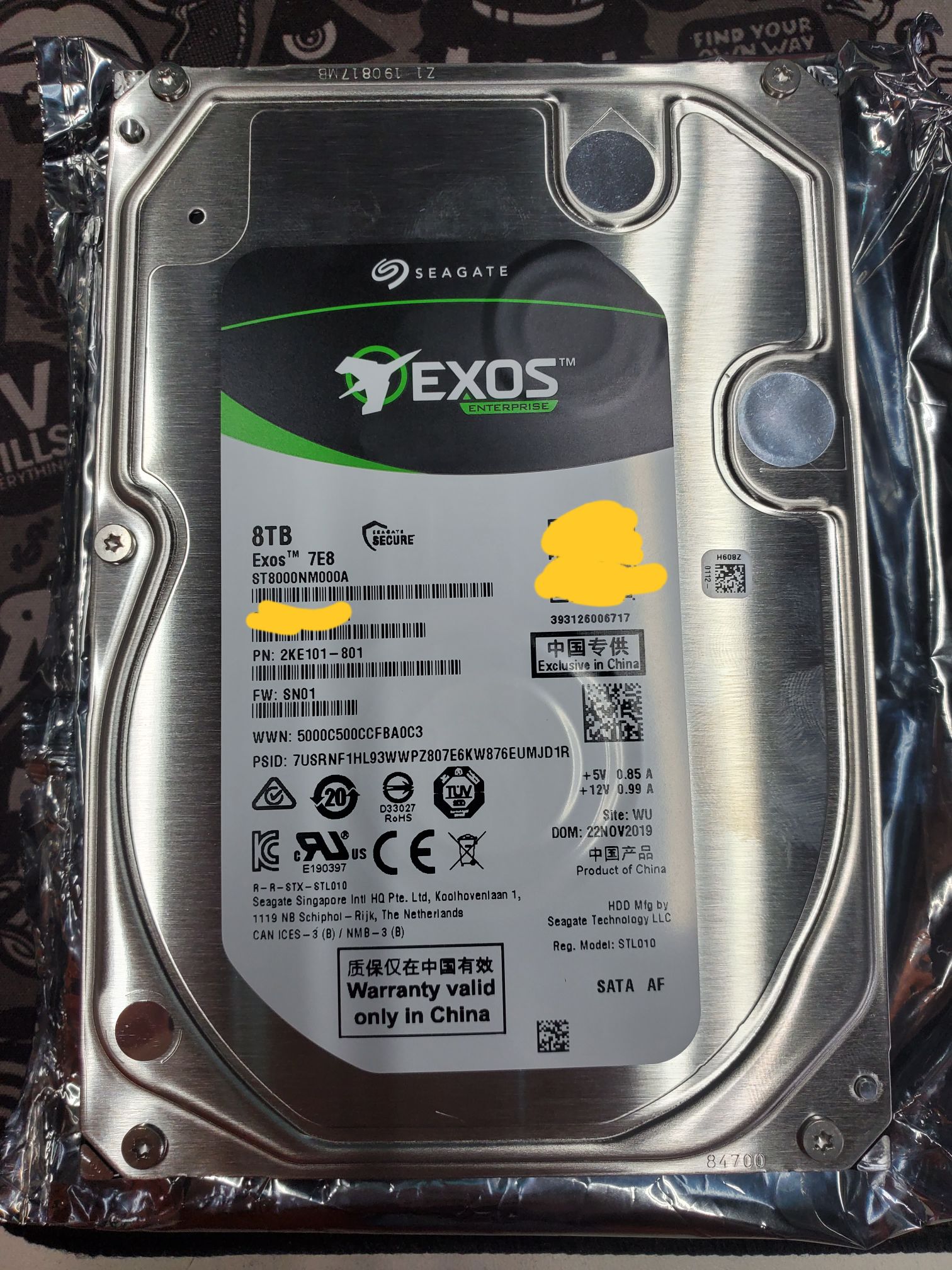 今年最后一次开箱希捷exos7e8hhd硬盘