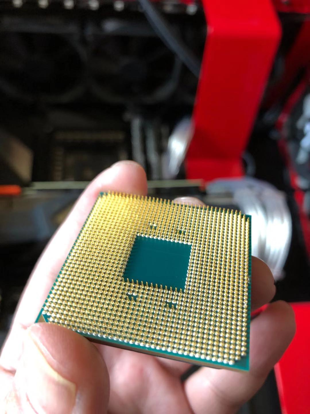 电脑硬件3900x明盘3300已出