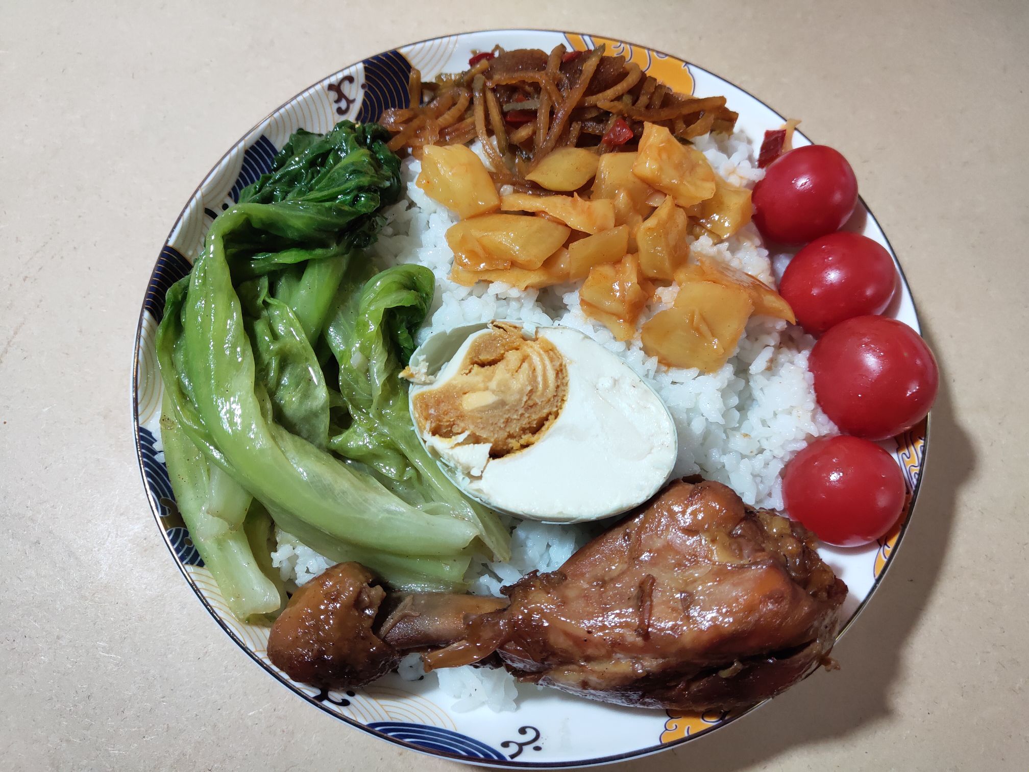 第一次尝试做鸡腿饭套餐