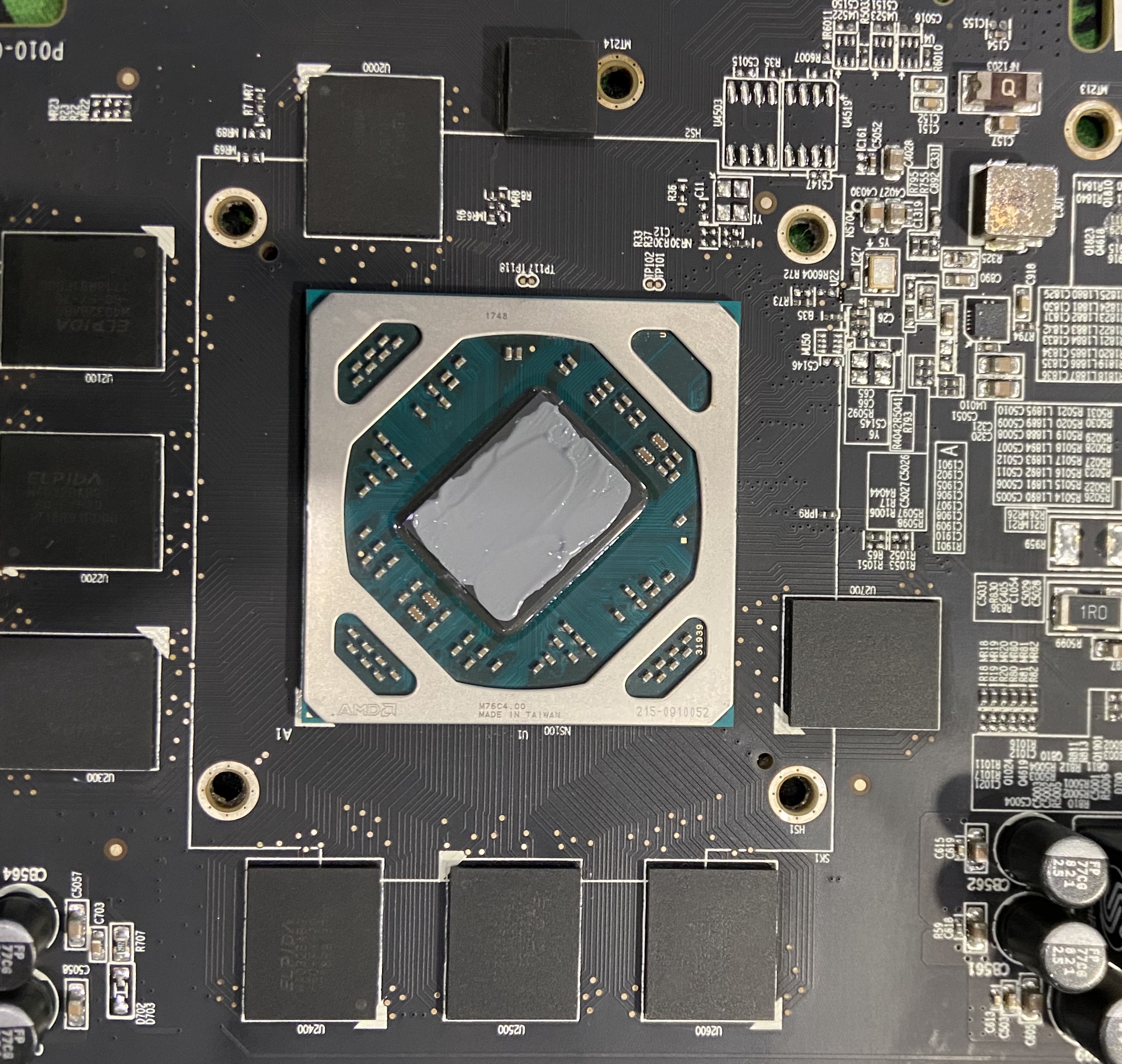 各位德华帮看看这硅脂涂得厚度行吗