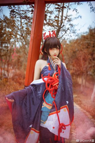 求推荐几个糕级coser不敢说还原但能表现出角色气质的那种