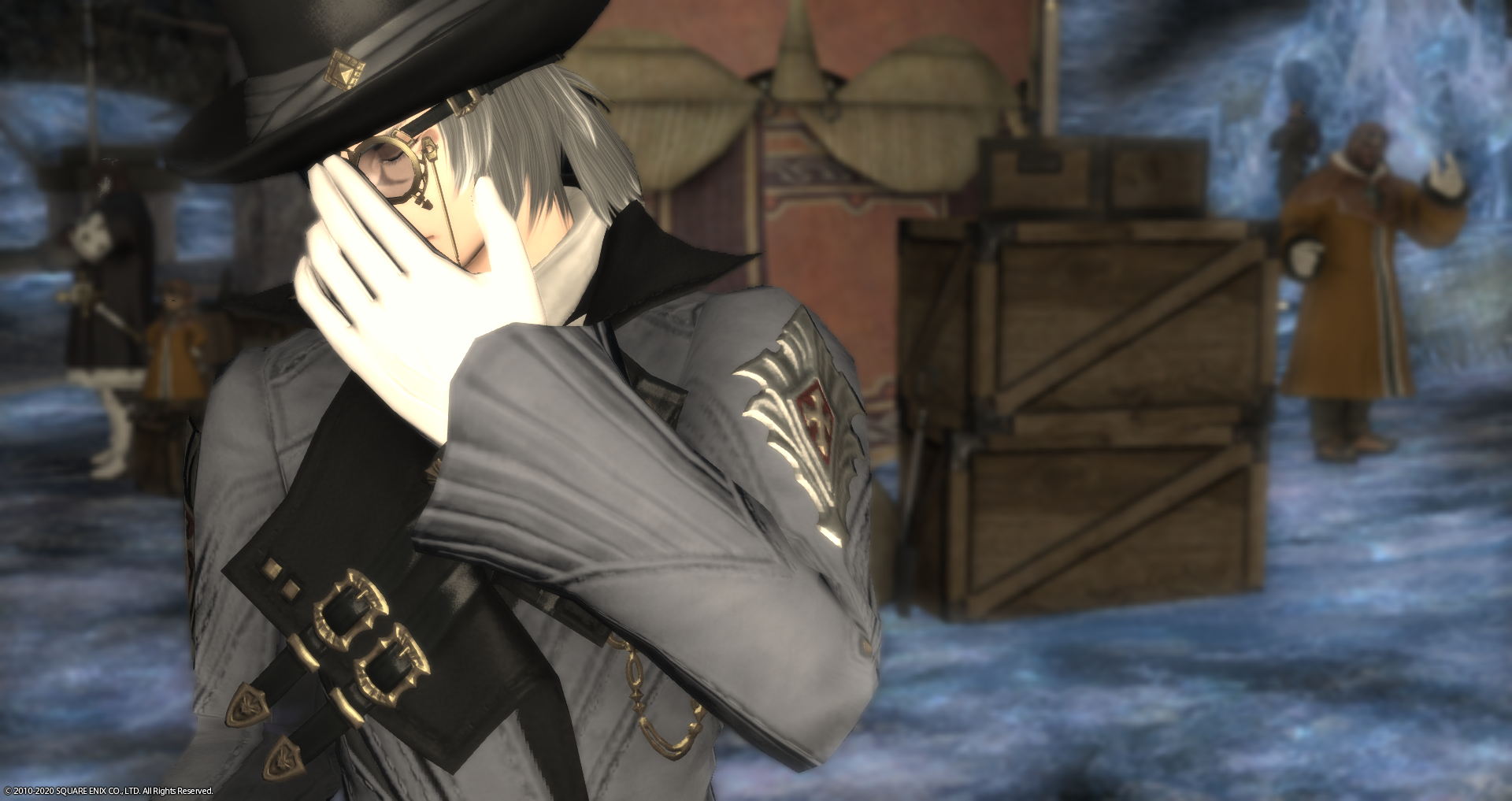 萌新求问 这个游戏的时装 有没有单片眼镜