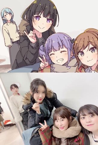 老哥们,求二次元和三次元在一起对比的图