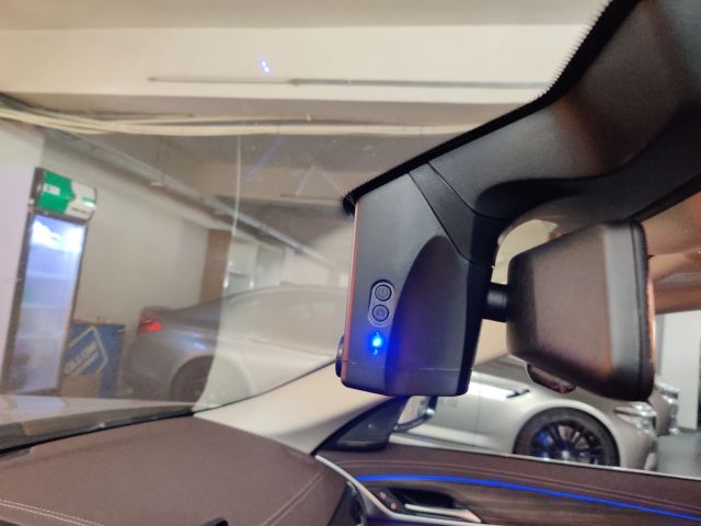 问题求解宝马隐藏行车记录仪