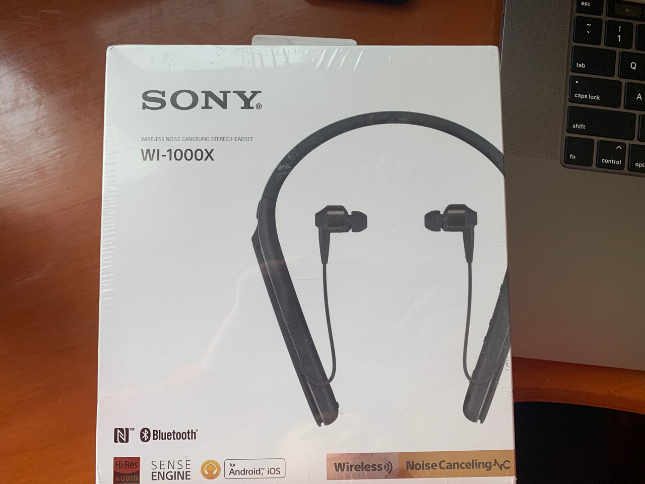 [耳机音响]全新索尼wi1000x