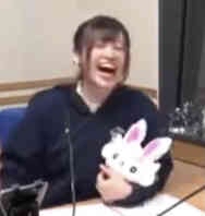 今天是高桥李依的生日,有没有表情包啊?