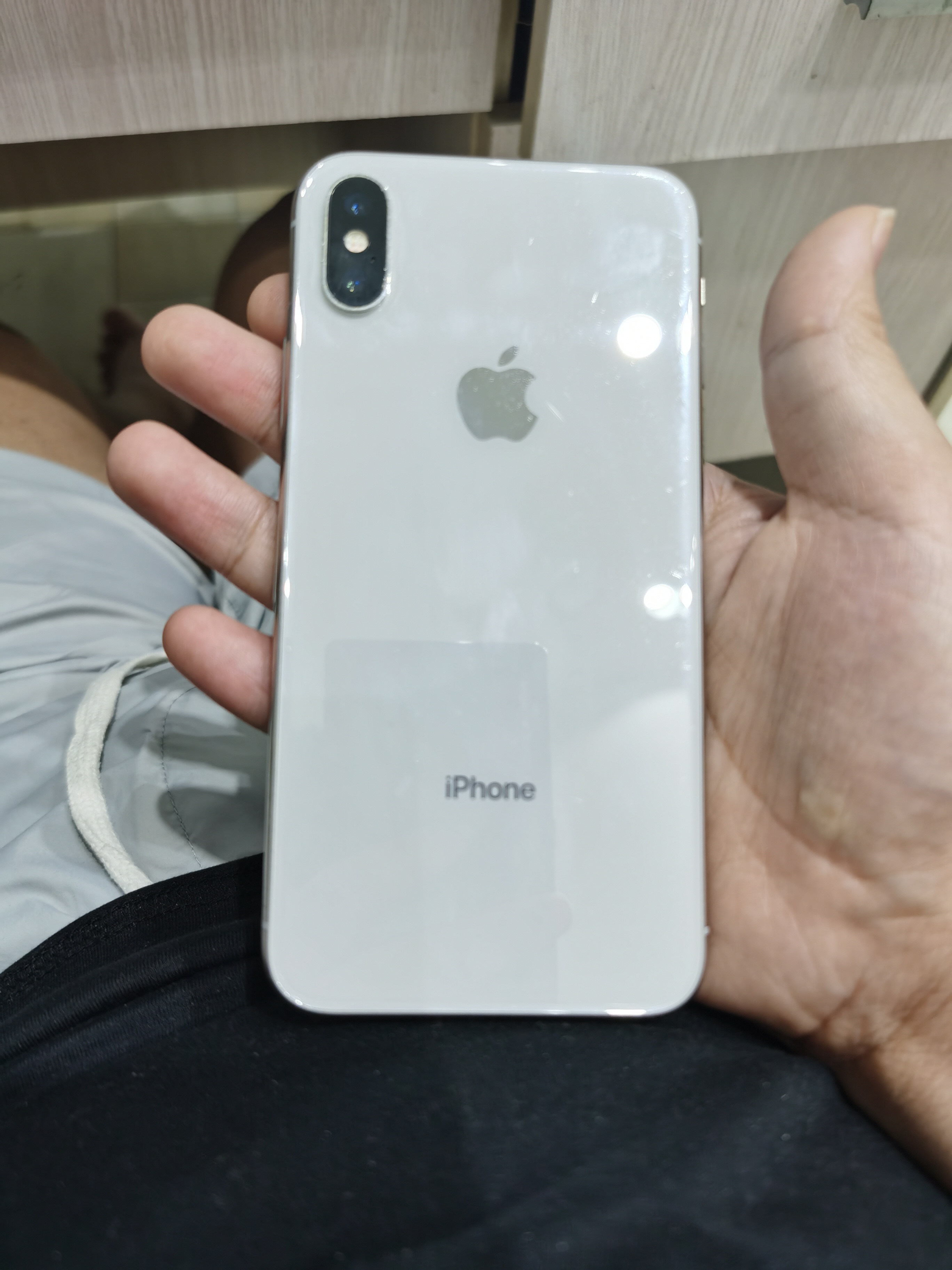 手机黑色苹果x国行64一台11黑色国行128g一台