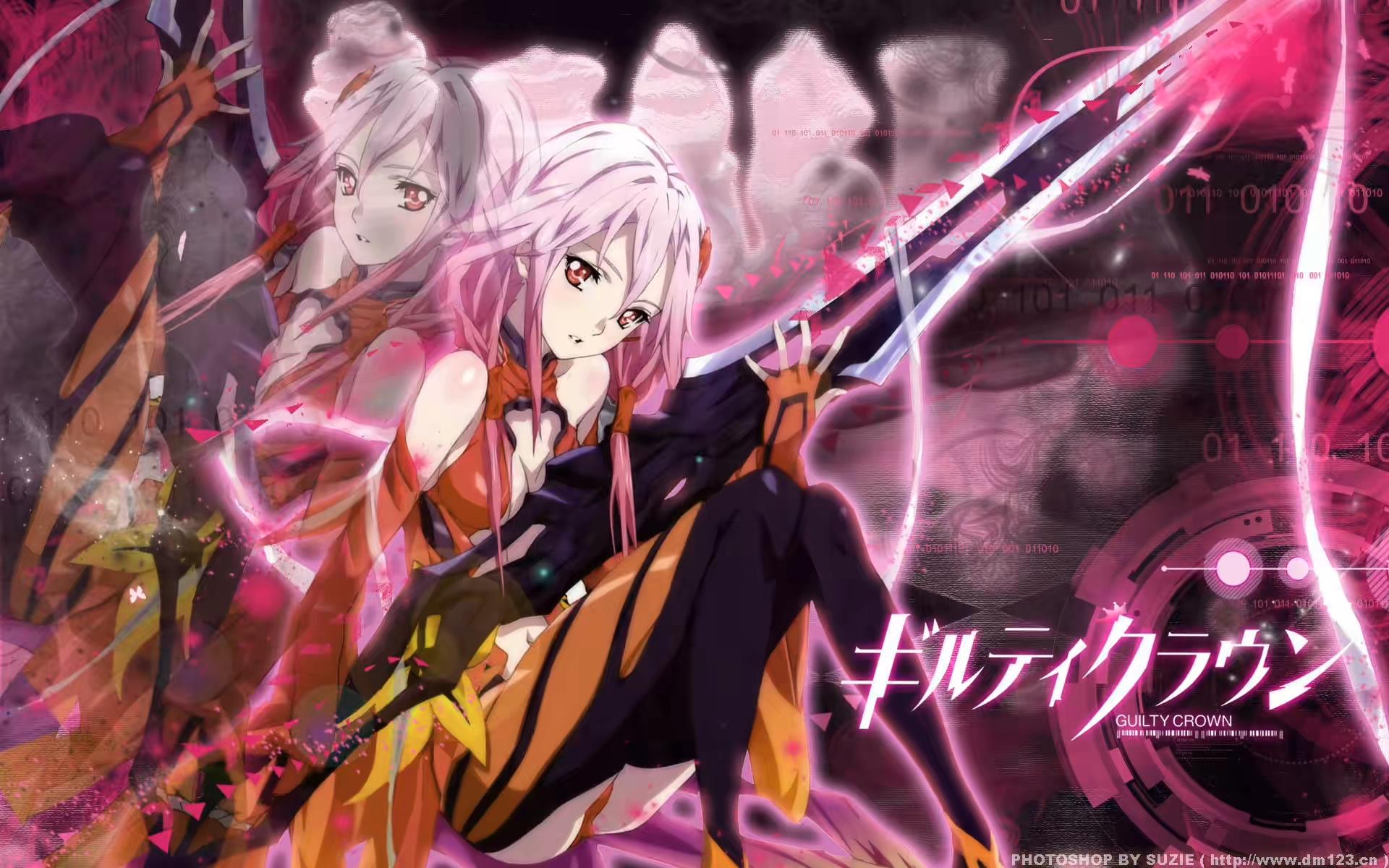 求问哪个角色的战斗服是正面露出一大块的?