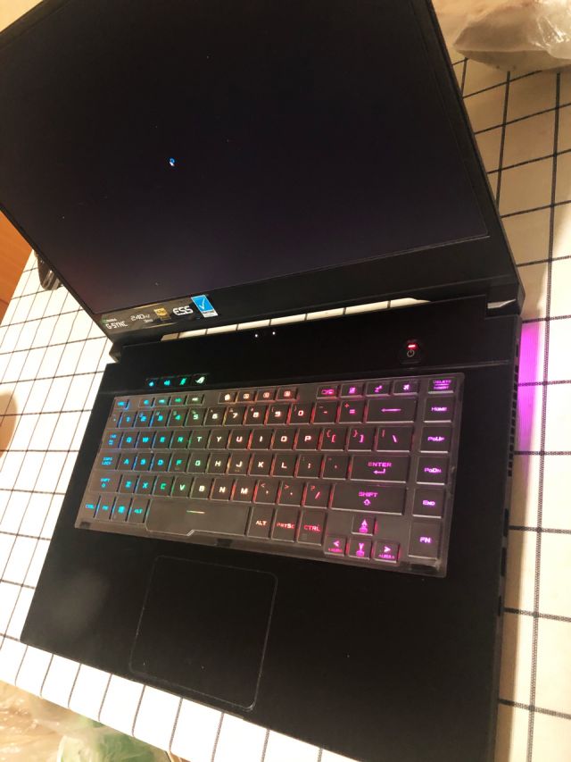 出华硕玩家国度冰锐3新锐 gx502 国行