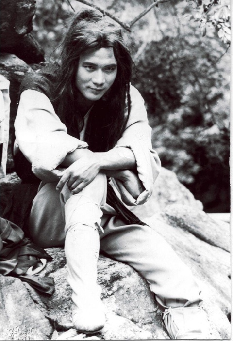 tvb神雕的李莫愁演员雪梨17岁就被徐少强中出生了2个女儿好惨