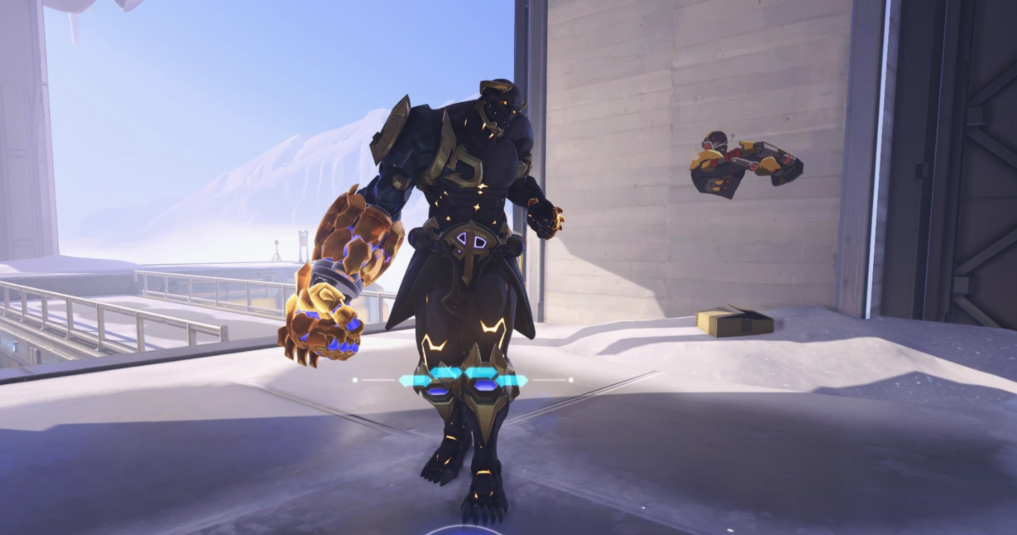 美服铁拳皮肤已经入手了,唯一拳头有雷电的金皮