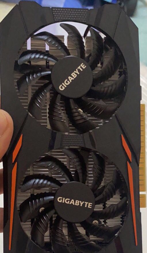 [电脑硬件][电脑硬件]出一块技嘉gtx1050ti显卡和 威刚8g 2400笔记本