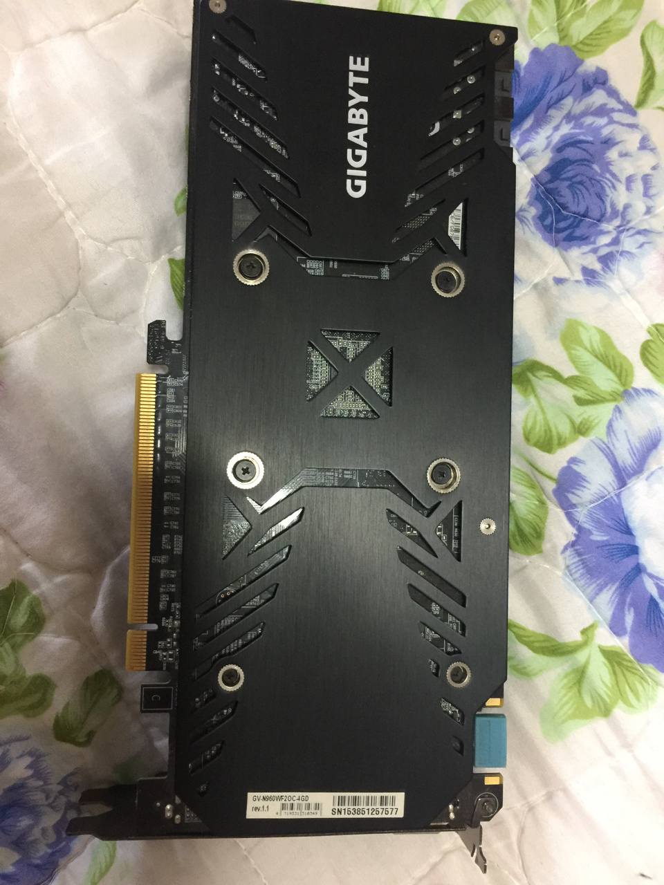 电脑硬件已出技嘉9604g显卡