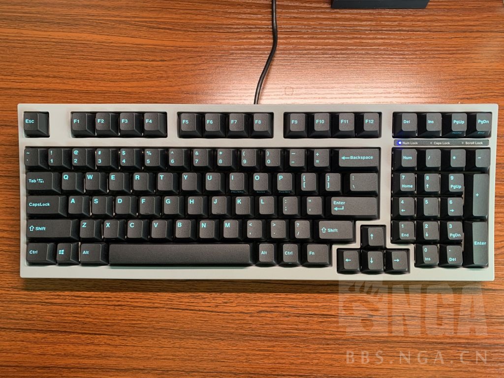 leopold&zfrontier 联名fc980m键盘,暗礁配色,极星灰轴开箱分享