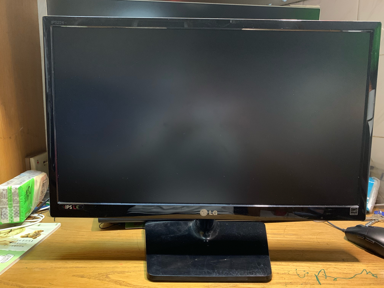 电脑硬件深圳本地出215寸lg显示器