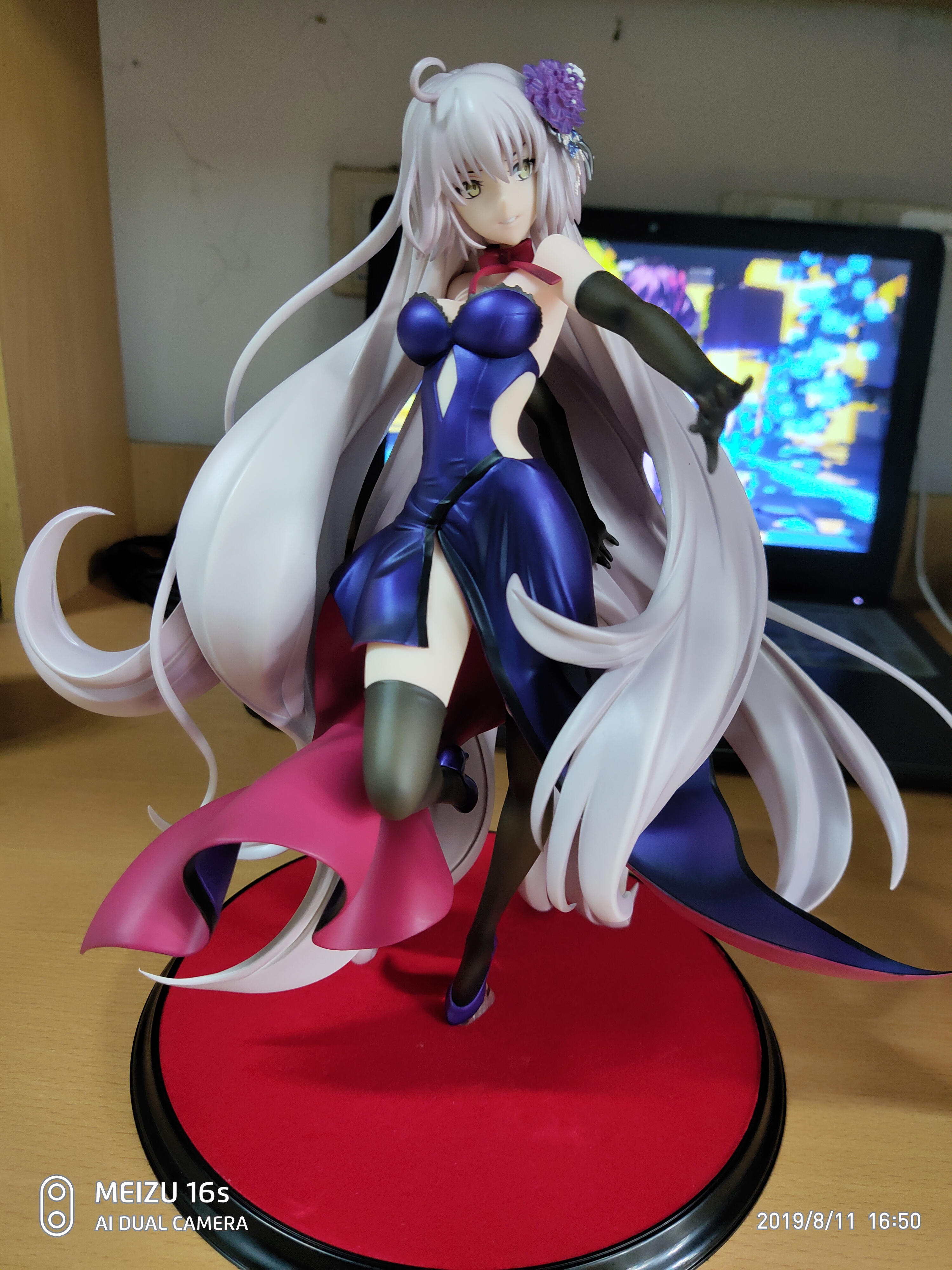 有没有有礼服黑贞模型的大佬?