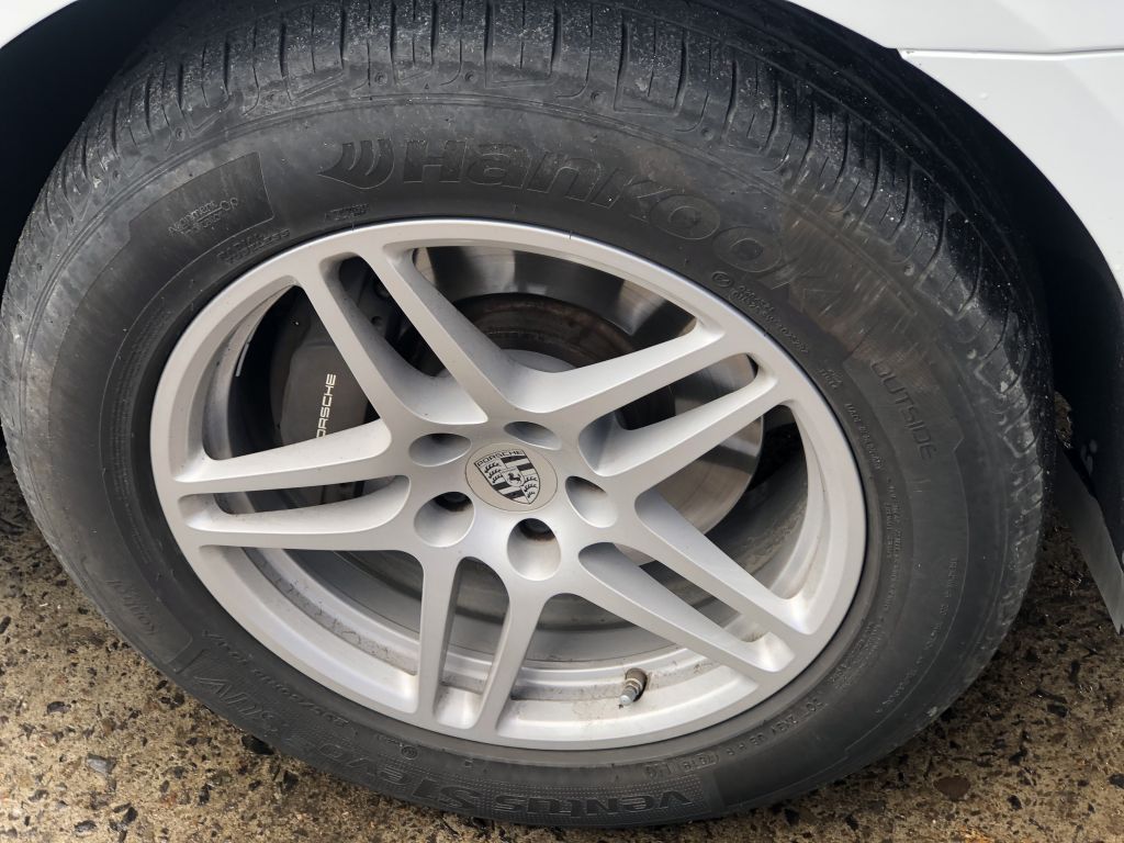 保时捷macan居然用韩泰轮胎