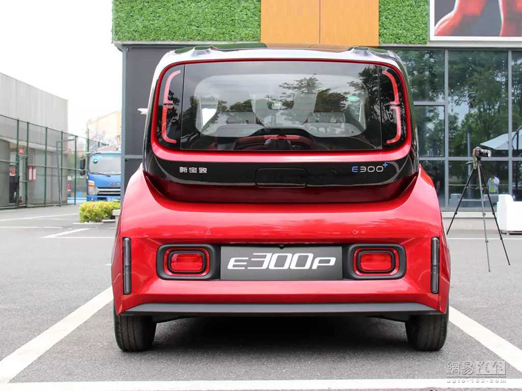 48万-8.48万 新宝骏e300/e300plus上市