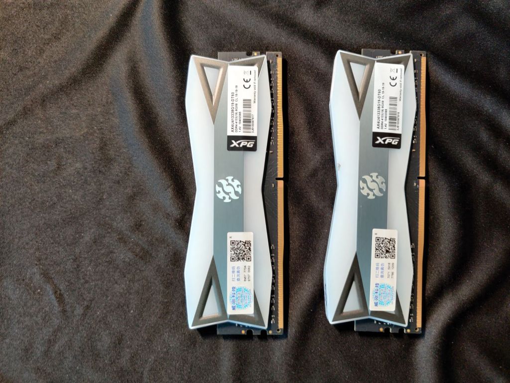 电脑硬件900出威刚d6041338gx2套条750出芝奇3200c14套条