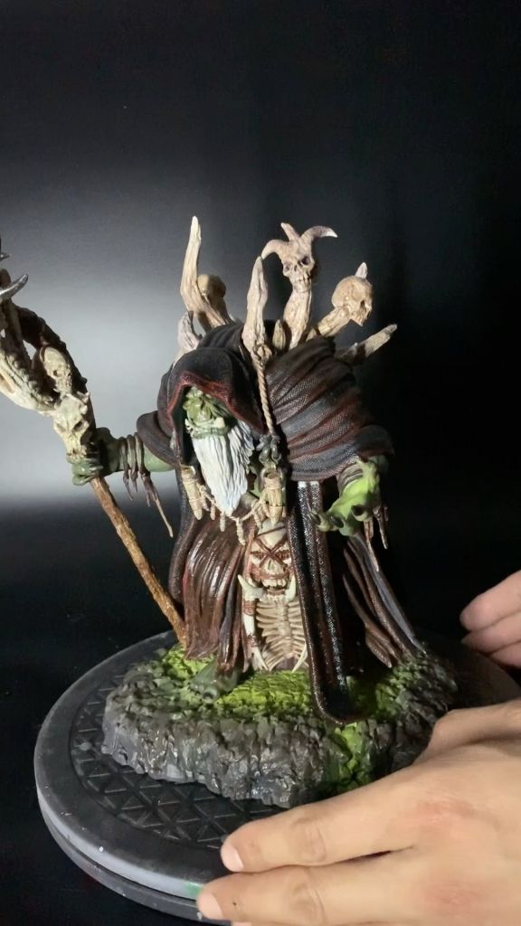 出个古尔丹手办自己上色做的暂定750包邮