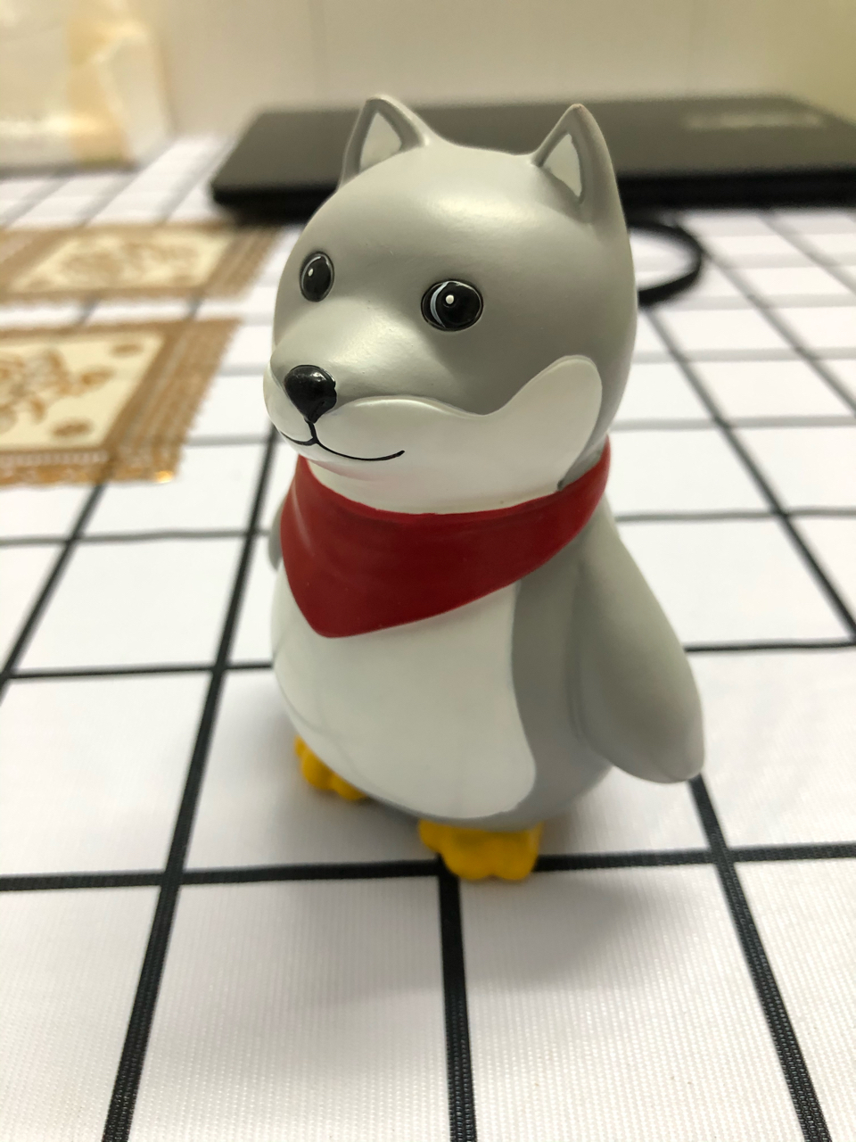 [应该算是二次元]买了一只狗头企鹅回家