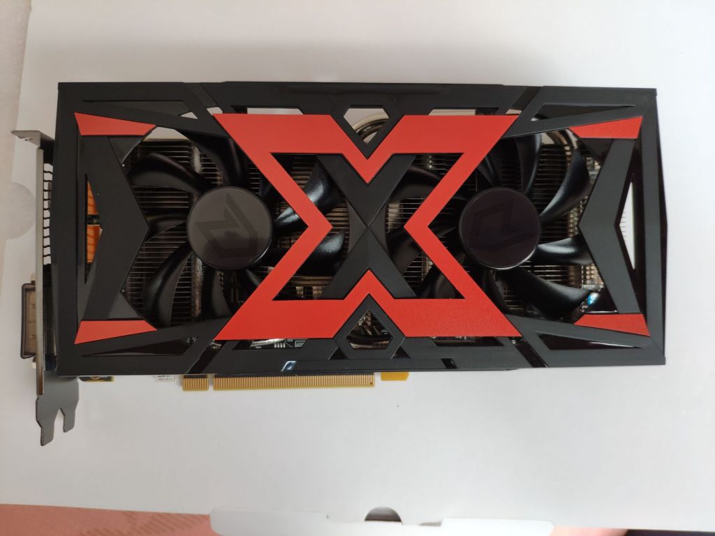 [电脑硬件]700出迪兰rx580 8g版箱说全在保,18年底购入,保修到年底.