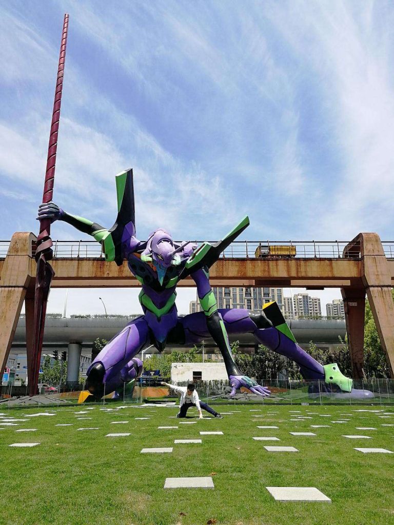 雕像雕像上海的11eva初号机