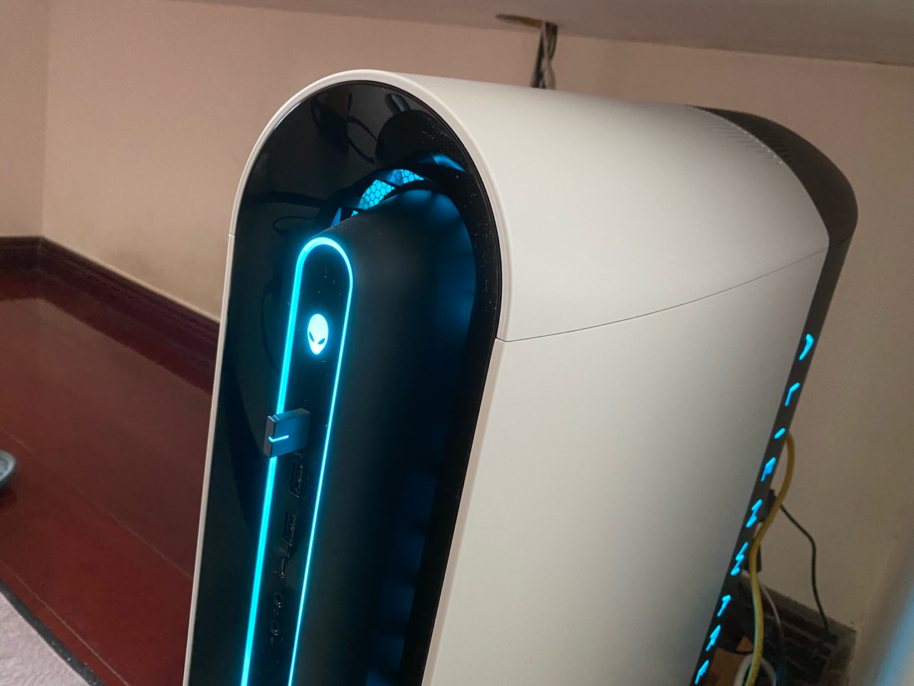 入了外星人r11性价比是什么