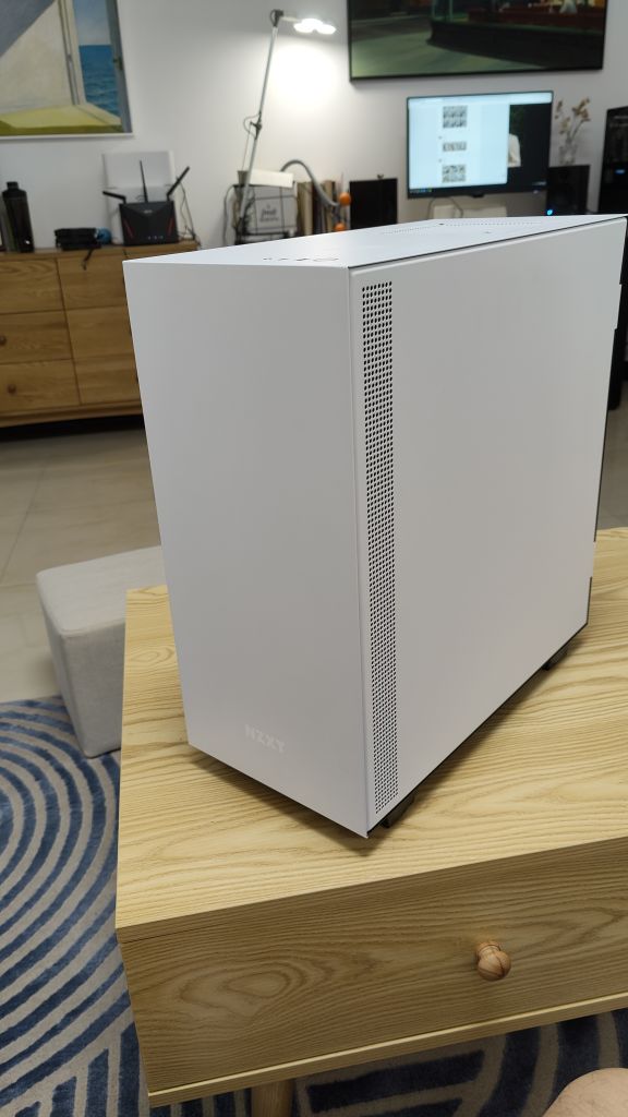 [电脑硬件]出个机箱.nzxt恩杰h510.