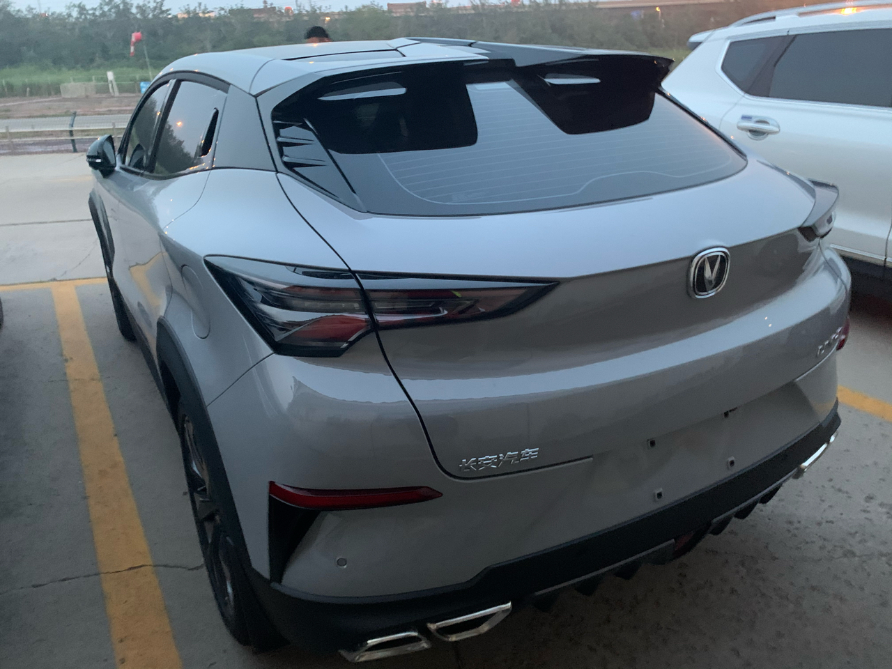 新人提车作业长安unit