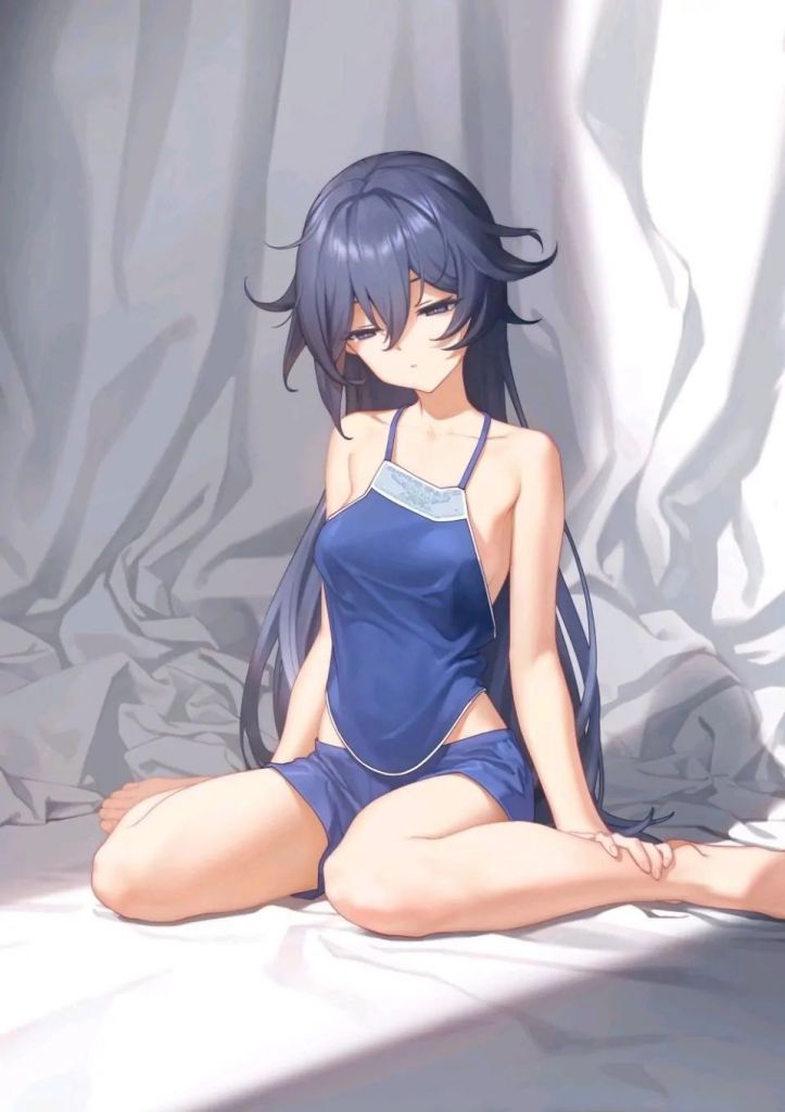 [符华图氵]肚兜是和短裤一起穿的么