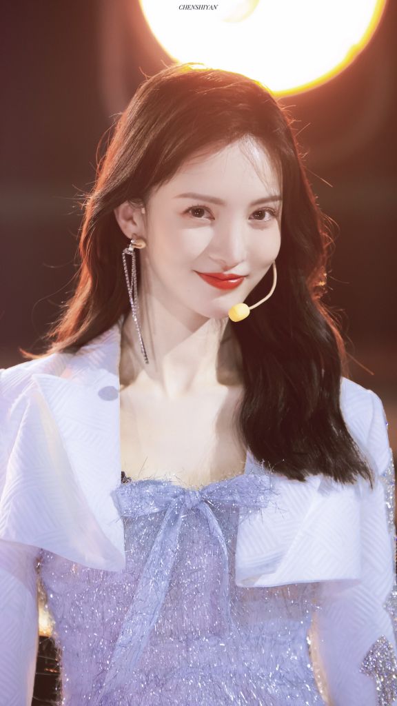 不看身材,乘风破浪的姐姐里颜值最好的是金晨吧