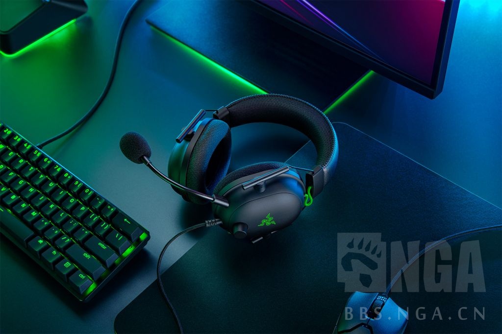 [外设讨论][外设讨论][pc软硬件]我看雷蛇出了一个新耳机叫 旋风黑鲨