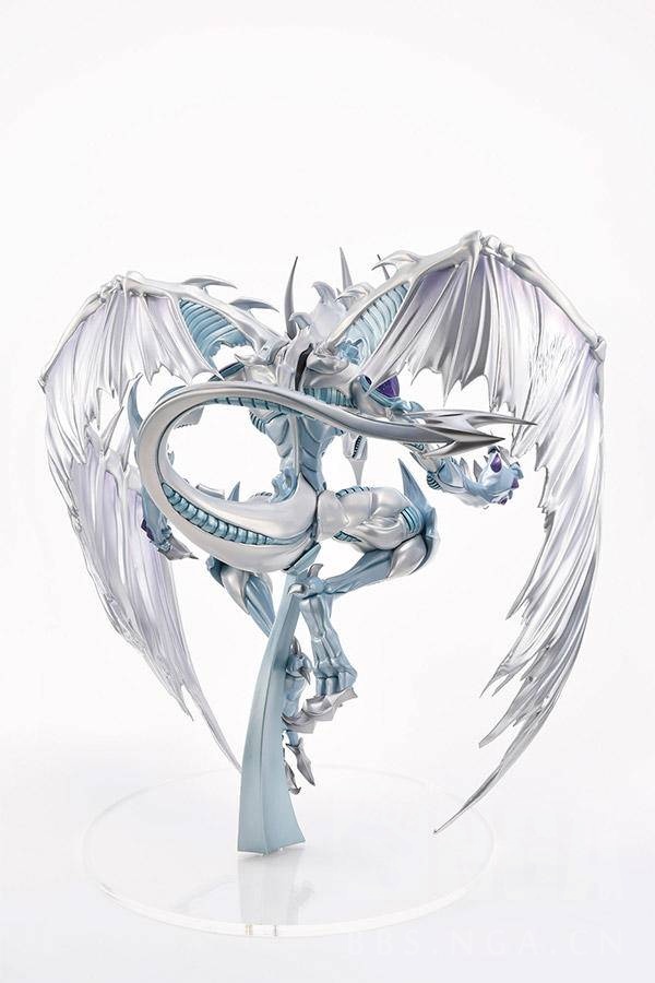 [新闻资讯] amakuni 《游戏王5ds》星尘龙 官方新彩色原型图