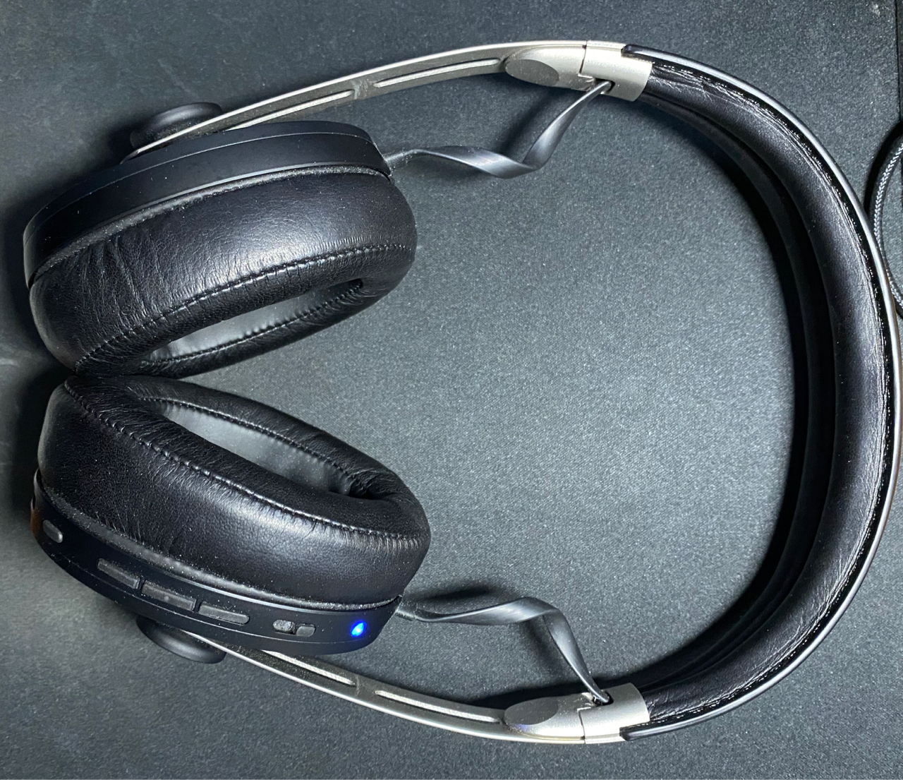 [已出]1200出个森海塞尔momentum3 大馒头3 英亚买的